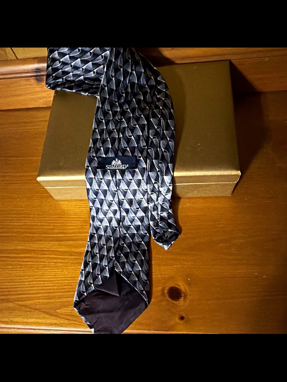 Stafford Men's 100% Silk Woven Tie Geometric Abstract Pattern Blue Gray